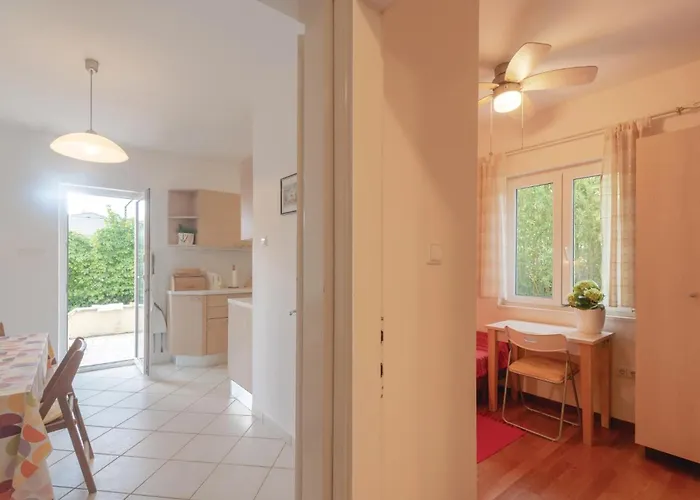 Hébergement de vacances In With House Sea View Orebić