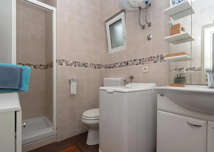 In With House Sea View Hébergement de vacances