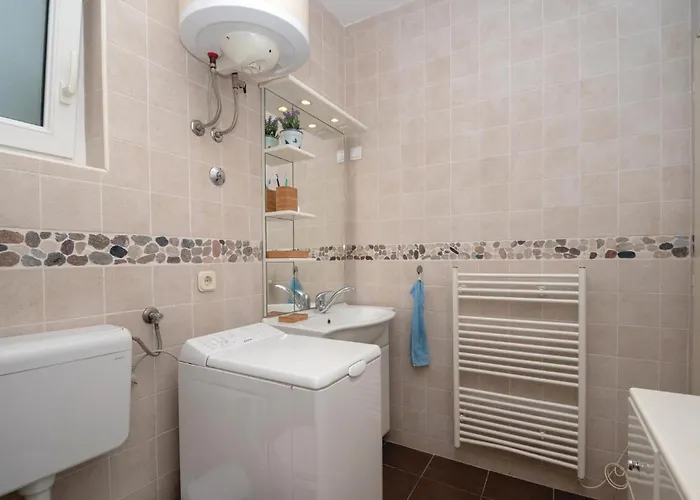 Hébergement de vacances In With House Sea View *