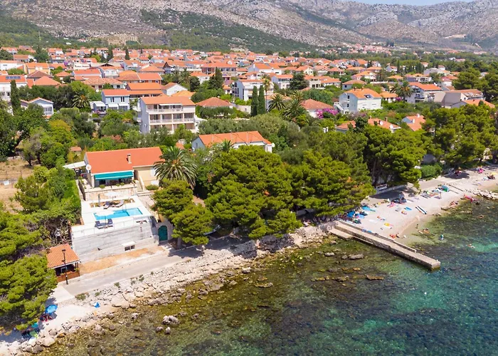 Hébergement de vacances In With House Sea View