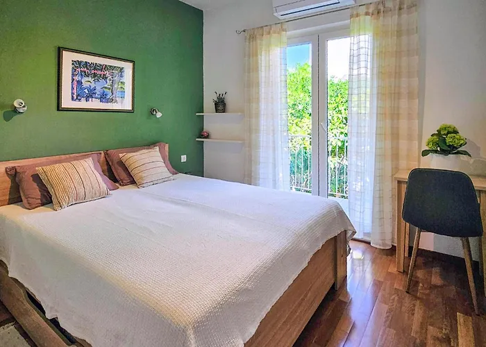 In With House Sea View