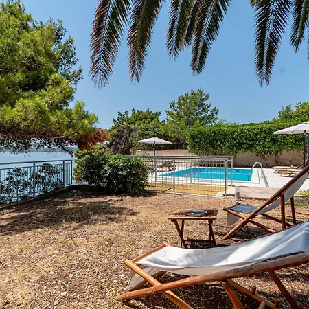 Tatil Evi Beautiful Home In Orebic