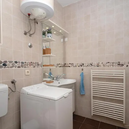 Tatil Evi Beautiful Home In Orebic *